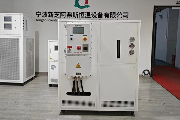 使用制冷循環(huán)機需掌握其特點，才能發(fā)揮出其功效！